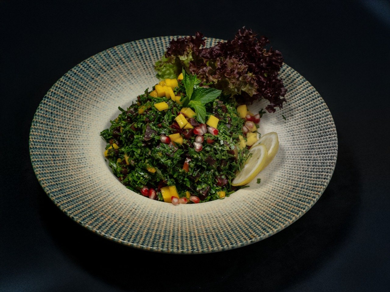 تبولة شوندر مع المانجو